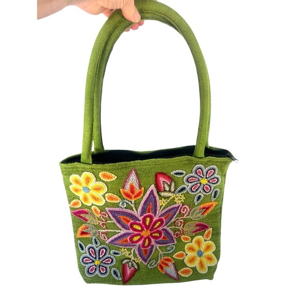 The Unbranded Brand Handbags - handmade Peruvian floral embroidered woven wool tote lime greenb 13x14